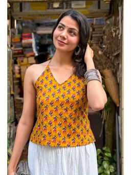 ILLICA - Kamli Halter Neck Fusion Top