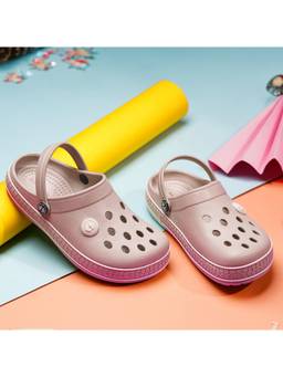 HOPPA - Lavender Synthetic Round Toe Pair Of Clogs