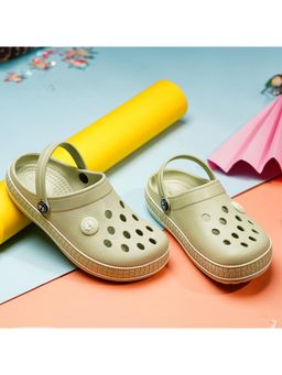 HOPPA - Green Synthetic Round Toe Pair Of Clogs
