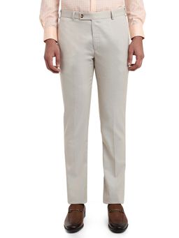 Park Avenue - Off White Solid Regular Fit Trouser