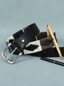 Black color option, Sold out, Currently selected