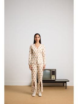 Muvazo - Beige Skewline Zipper Co-Ord (Set of 2)