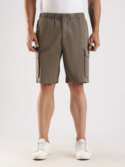 Calvin Klein - Men Brown Regular Fit Solid Mid Rise Shorts