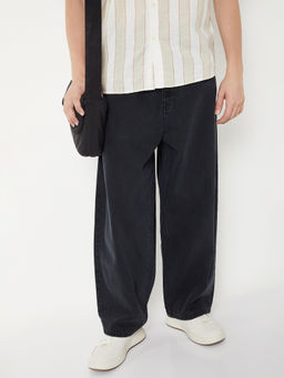 max - Men Washed Skater Fit Jeans