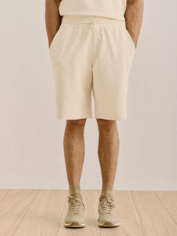 Andamen - Men Off White Relaxed Fit Shorts