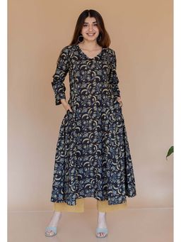 The Indian Ethnic Co. - Shruti Navy Blue Ajrakh Cotton Kali Kurta