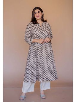 The Indian Ethnic Co. - Malika Off White Bagru Cotton Kali Kurta