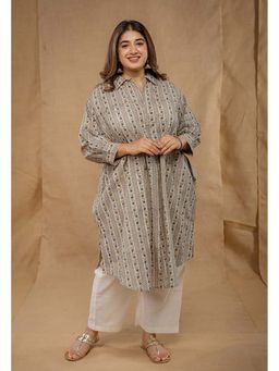 The Indian Ethnic Co. - Kiran Off White Ajrakh Cotton Anti-Fit Kurta