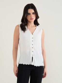 ELLE - White Textured V-Neck Top