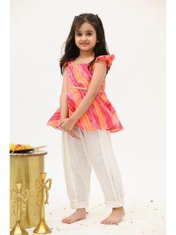 Peekaaboo Kids - Pink Girls Saavan 2.0 Pure Cotton Kurta With Salwar And Dupatta