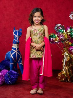 JILMIL - Girls Pink Kurta With Salwar And Dupatta