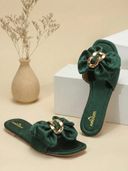 Green color option, Currently selected