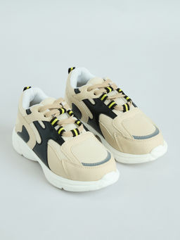 Hopscotch - Beige Colorblock Athletic Shoes