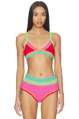 BEACH RIOT - Milana Sports Bikini Top