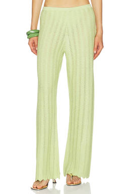 DEVON WINDSOR - Gavi Pant