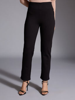 Twenty Dresses by Nykaa Fashion - Black Solid High Waist Straight Fit Jeggings
