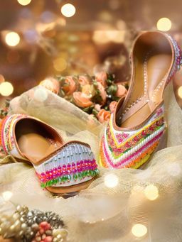 YASSIO - Tassel Embroidered Melissa Jutti