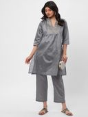 Grey color option, Currently selected