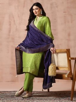 Shree - Women Green Jacquard Woven Kurta with Pant and Dupatta