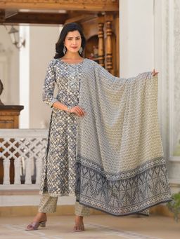 Yufta - Grey Embroidered Print Anarkali Kurta with Pant and Dupatta (Set of 3)