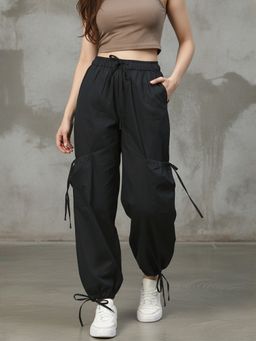 Popnetic - Women Loose Fit High-Rise Parachute Cargo Joggers - Black