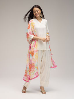 Gajra Gang - Off white Rayon Kurta, Farsi Salwar & Floral Dupatta Blushed Affair Set Of 3