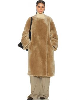 Toteme - Collarless Shearling Coat