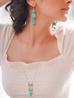 Divas Mantra - 92.5 Sterling Silver Stirry Turquoise Earrings