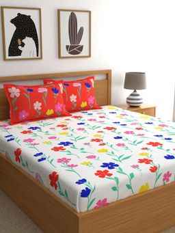 Dreamscape - Red Floral Cotton King Bedsheet with Pillow Covers