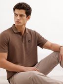 Brown color option