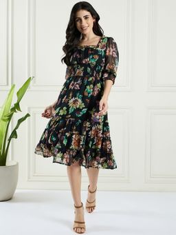 Magre - Flex Fit Black Floral Print Flared Smocking Dress