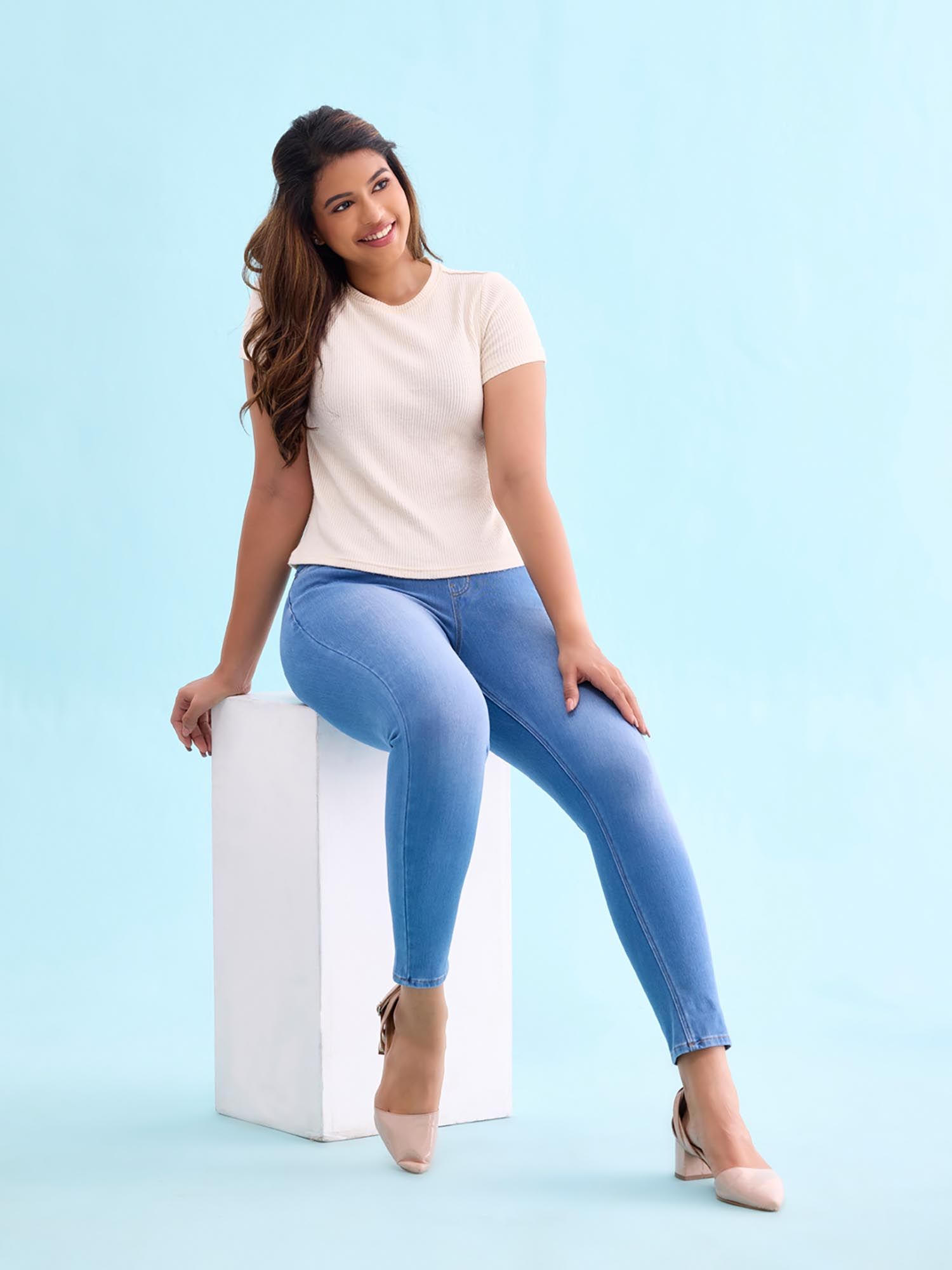 go colors Women Light Blue Denim Solid Super Stretch Jeggings-picture-15
