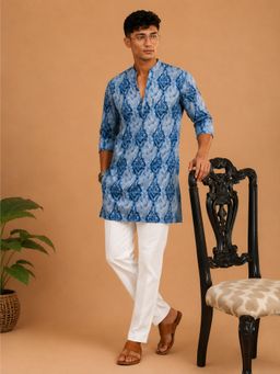 Vastramay - Men Blue Ikkat Print Cotton Kurta with White Pyjama Set