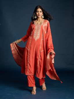Gajra Gang - Rust Muslin Embroidered Kurta, Pant & Dupatta Diwalicous (Set of 3)