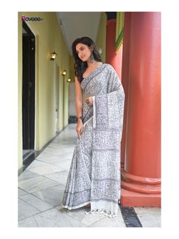 Boveee - Women White Cotton Woven Saree Without Blouse