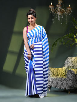 DESH BIDESH - Women Blue Crepe Printed Saree Without Blouse