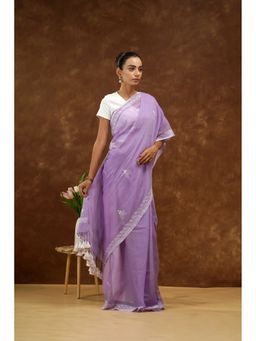 Shwet Heritage - Women Purple Mulmul Embroidered Saree Without Blouse