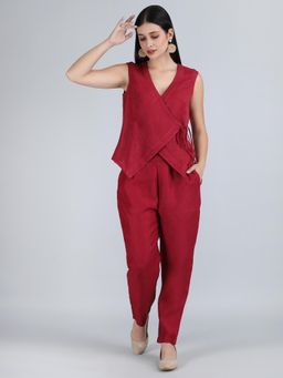 1401 The Label - Women Maroon Linen Solid Co-Ord Set