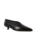 Black color option, Sold out, Currently selected