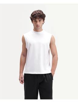 Rare Rabbit - Nats Men Light White Solid Stretch Sleeveless Vest