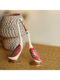 eCraftIndia - White Kissing Swan Couple Statues (Set Of 2)