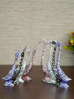 eCraftIndia - Kissing Swan Couple Decorative Figurine (Set Of 4)