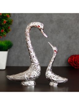 eCraftIndia - Loving Silver Swan Couple Metal Figurine (Set Of 2)