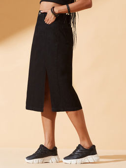 DOLCE CRUDO - Women Black Straight-Fit Clean-Look Stretchable Denim Skirt