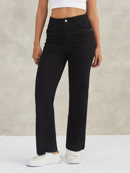 DOLCE CRUDO - Women Black Denim Solid Straight Jeans
