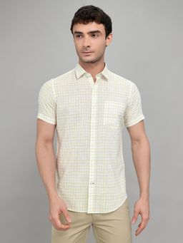 Monte Carlo - Mens Regular Fit Checkered Half Sleeve Shirt