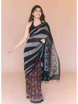 The Indian Ethnic Co. - Jharoka Ajrakh Hand Block Print Chanderi Saree with Unstitched Blouse