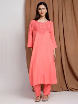 Dharya - Pink Embroidered Linen Viscose Kurta with Pant