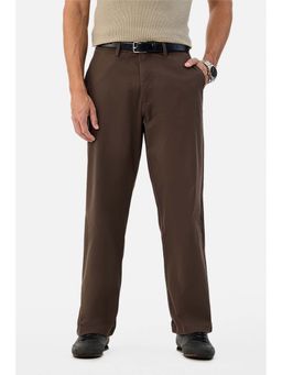 Snitch - Men Brown Solid Relaxed Fit Casual Trouser