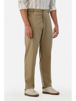 Snitch - Men Beige Solid Relaxed Fit Trouser